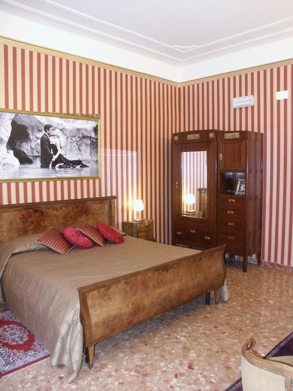 Bed and Breakfast Le Sorelle Lumiere Рим Номер фото